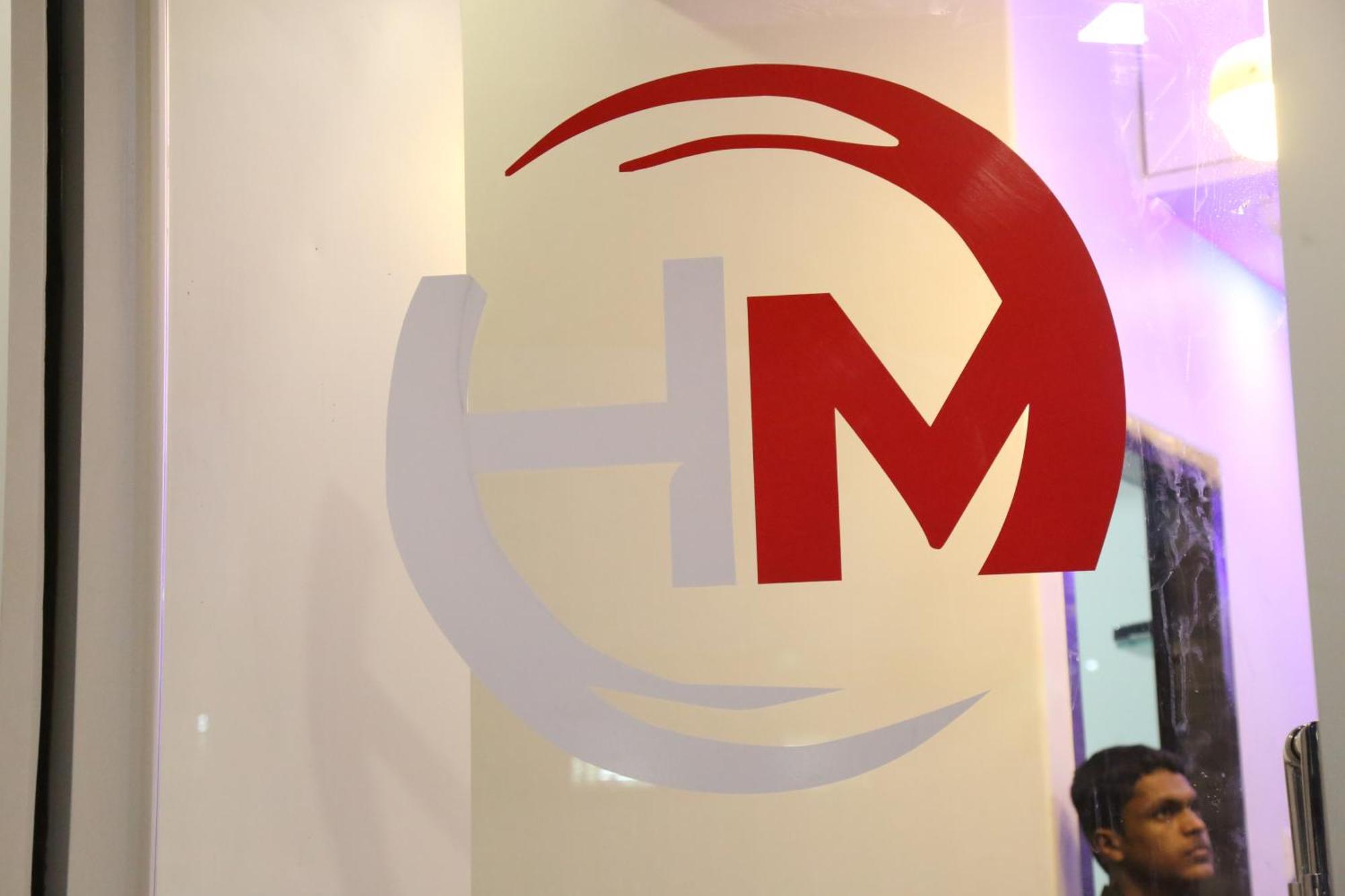Hotel Magnum Airport T-2 Mumbai Bagian luar foto